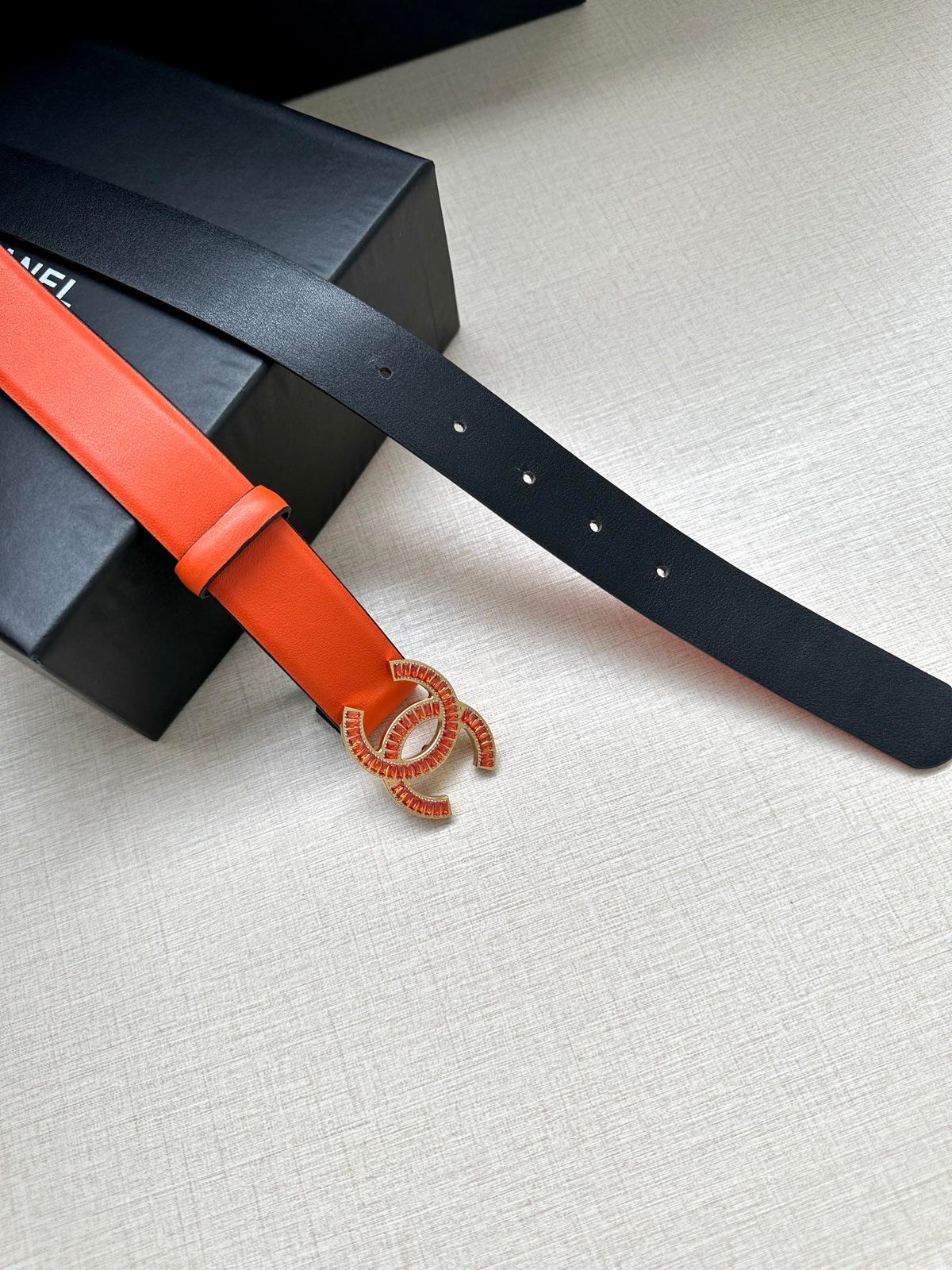 CHANEL 25S BELT 30 MM IN ORANGE CALFSKIN 616965
